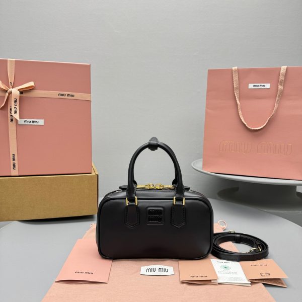 MINI BORSA ARCADIE MIUMIU