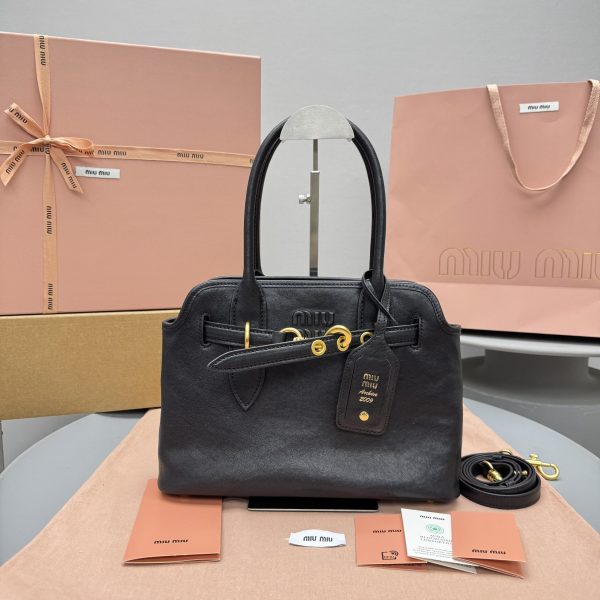 BORSA AVENTURE IN NAPPA MIUMIU