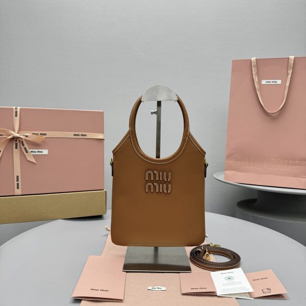 MIUMIU IVY LEATHER BAG