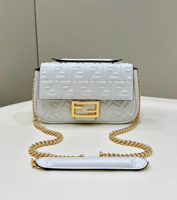 FENDI BAGUETTE CHAIN MIDI