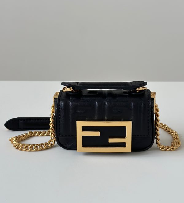 FENDI NANO BAGUETTE CHAIN